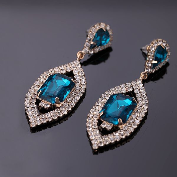 

ear nail luxurious temperament crystal diamond ear nail eardrop ornaments, Golden