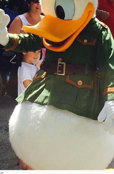 

custom green duck mascot costume size ing, Red;yellow