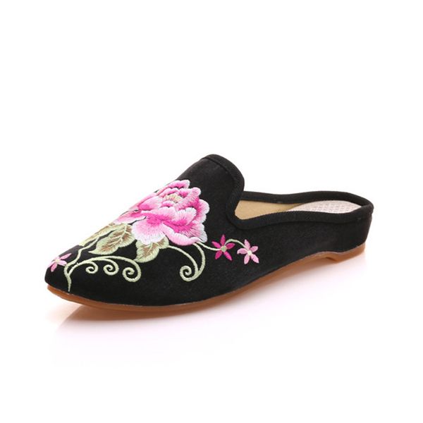 

chinese style retro embroidery flowers casual cloth slippers, Black