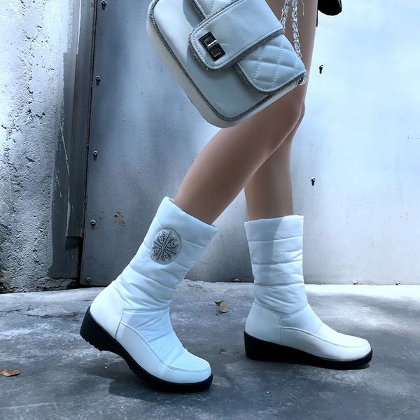 

monerffi women winter warm plush mid-calf boots women comfy low heel snow boots slip on shoes woman black white 2019 botas mujer