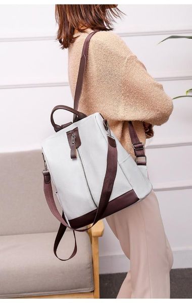 

2020 new backpack women's fashion leisure travel luxury backpack ladies