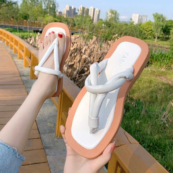 

rubber flip flops shoes slippers casual low slides slipers women loafers hawaiian soft flat 2020 fabric rome pu flat, Black