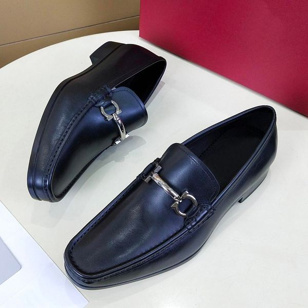 

new fashion luxury british italian mens business formal shoes cowhide patent leather black formal wedding shoes zapatos de hombre qws