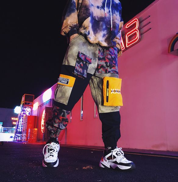 

2018 new winter camo pocket streetwear sweatpants, Black