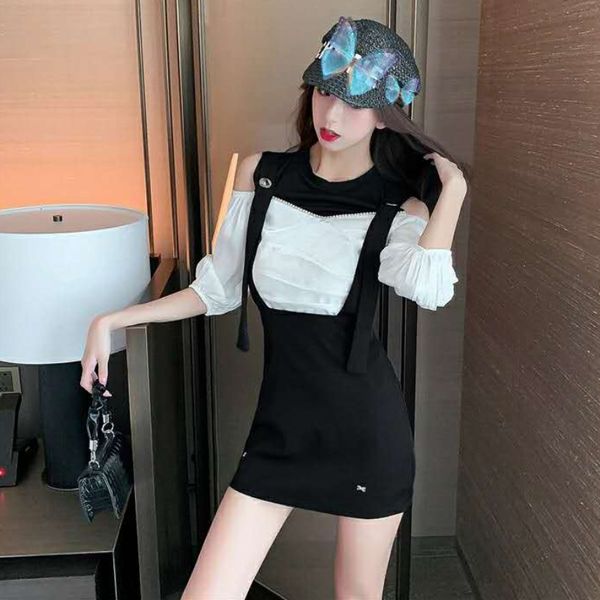 

чистый красный темперамент богиня вентилятор костюм коварной design sense -плеча строчка рубашку с длинными рукавами тонкий ремешок arm юбка, Black