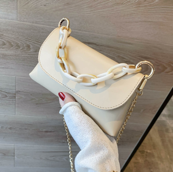 

fashion new women's small handbag flap chain messenger mini shoulder bag chain women's crossbody cute bag g25685
