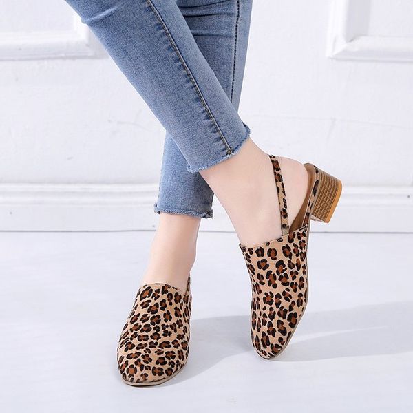 

2019 new style for large size leopord pattern closed-toe chunky-heel a- line buckle women's casual elegant women's sandals, Black