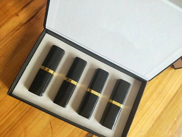 

NEW Марка состав 1set = 4шт Четыре части помад увлажняющих и питательных, четыре части