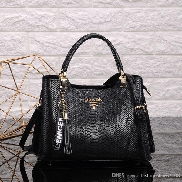 

мђжкие доѬожне ђмки женкие ђмки Ѭеалного кожане ђмки кожане keepall 45 напле
