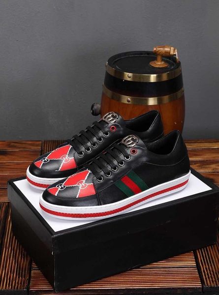 

2020 новых люди вскользь лучшие черные белые моды кроссовки, Black;red