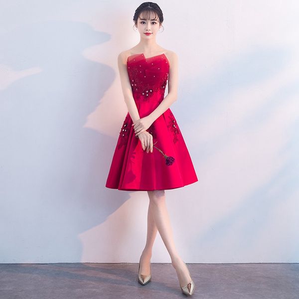 

труба топ вечернее платье короткое вечернее платье была тонкая верхняя труба женщина невесты тост одежды невесты, Red