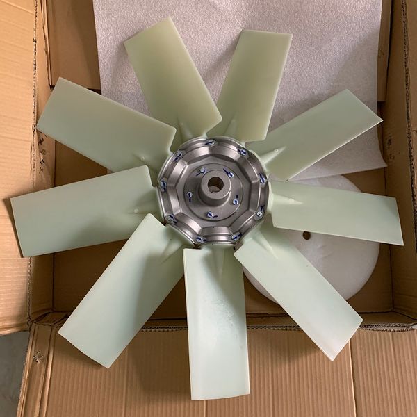 Пластиковый вентилятор охлаждения с 9 лопастями 1614928500(1614 9285 00) для винтового воздушного компрессора переменного тока