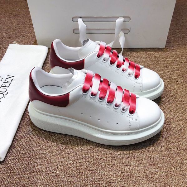 

the same high-end luxury women's men's party casual shoes jogging sports shoes triple fashiondesigner platform men's and wome, Black