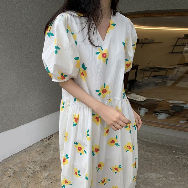 

ewq] 2020 new summer new women vintage thin elegant floral v-neck puff sleeve maxi dress korea loose casual white runway dress, Black;gray