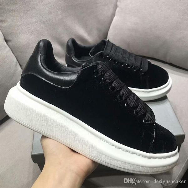 

Luxury de igner hoe women men trainer white black leather platform hoe flat ca ual party wedding hoe uede neaker