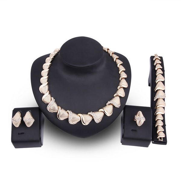 

2018 new arrival bride wedding jewelry set luxury exaggerated rhinestone 18k gold plated geometric alloy 4-piece set jewelry wholesale js555, Slivery;golden