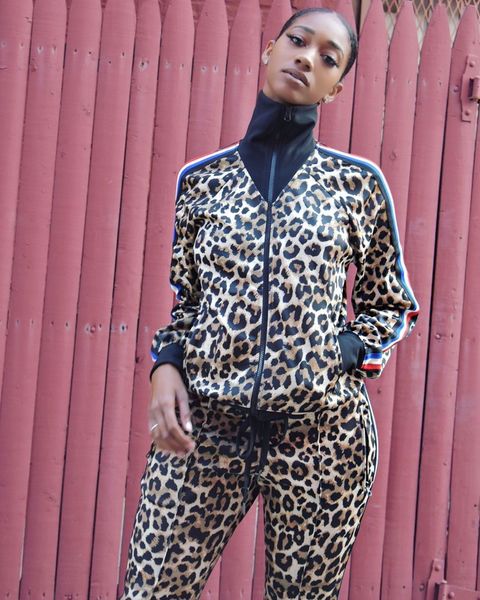 

womens designer tracksuits leopard printed 2 piece pants autumn casual slim long sleeved stand collar zipper suits fashion womens tracksuits, White