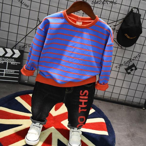 

2019 spring and autumn new children's suit boys striped sweater + letter jeans two-piece set 2-6 years, White