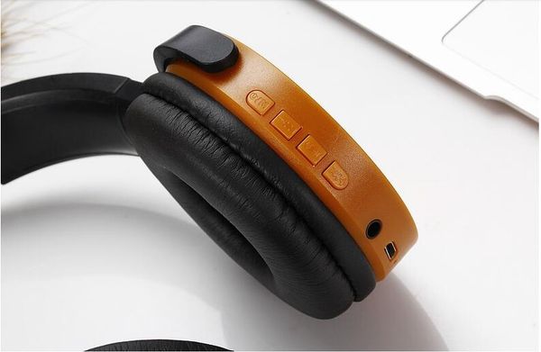 

Fones de ouvido foryoub2c