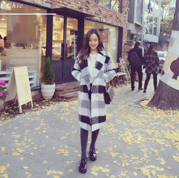 

new women's coat black white plaid woolen outerwear female long loose lapel double-breasted wild thick autumn winter keep warm