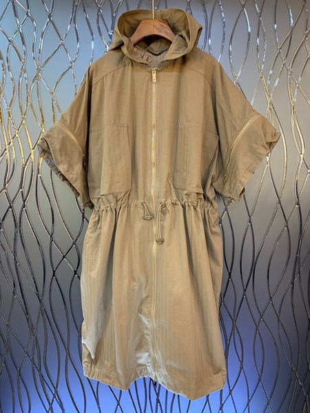 

early autumn, 2019 new woman's neck, hat, zipper, draw-rope, receive waist bat sleeve long windshirt coat 815, Tan;black