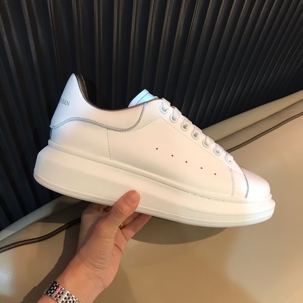 

2018 alexander men de igner hoe ace mcqueen leather rubber ole over ized neaker ca ual hoe for lover with box