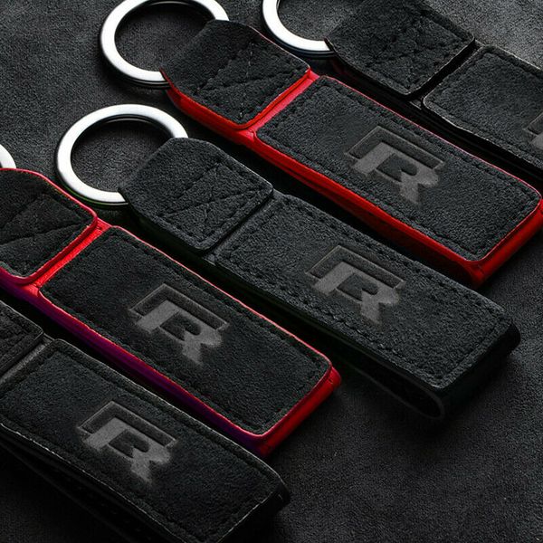 

Авто брелок для ключей из матовой кожи