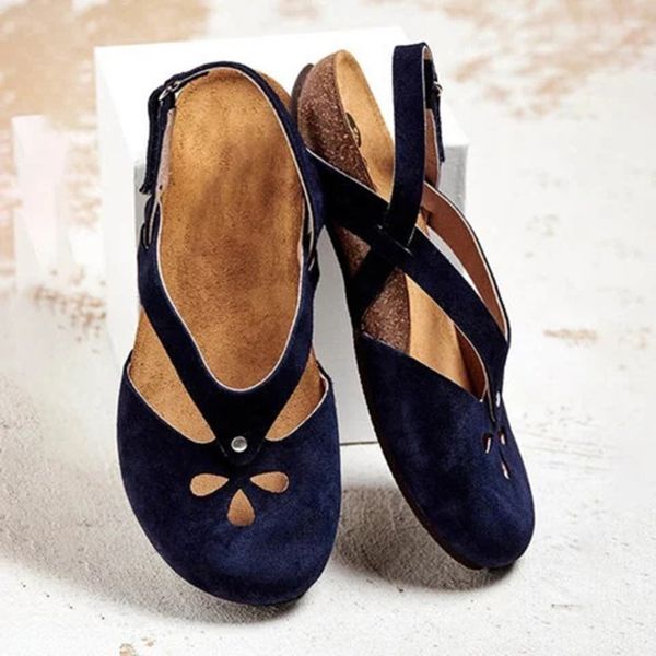 

2020 new ladies summer sandals fashion solid color pu comfortable black breathable round head roman style female flat sandals