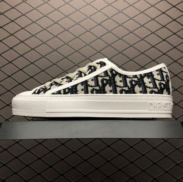 

2019 high pari fa hion low neaker hoe women luxury de igner flat ca ual chri tian autumn ummer ca ual hoe