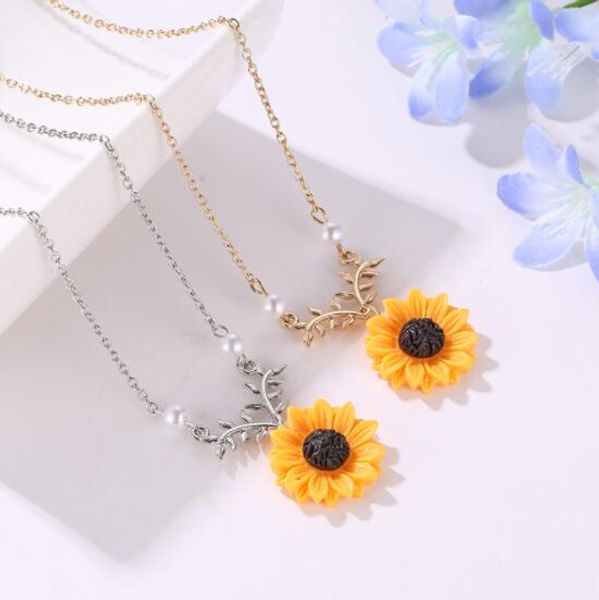 

european and american simple jewelry item pearl sun flower necklace feminine fashion sunflower pendant sunflower jewelry, Silver