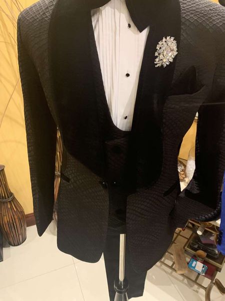 

real p check groom tuxedos shawl collar men partry prom dinner blazer (jacket+pants+vest+bow tie) w588, Black;gray