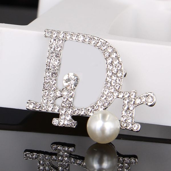 

vintage crystal luxury brooch women letter pearl designer brooches rhinestone fashion brand brooches gift for love, Gray