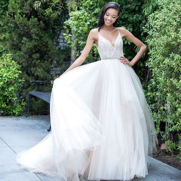 Discount V Neck Spaghetti Straps Wedding Dress Summer 2019 A Line Vintage Lace Top Long Tulle Bridal Gowns With Crystal Belt Women Marriage Dress
