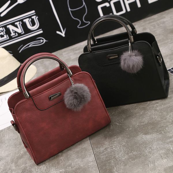 

summer new fashion women's bag flow semicircle iron edge furry ball shoulder bag messenger