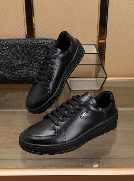 

2019 mens casual fashion leisure comfortable flat sole shoes sneakers 110605, Black;red