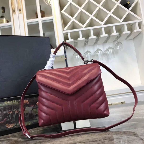 

fashion v shape flap bag lambskin shoulder bag designer handbags guneine leather style strap crossbody small purse bag 26cm