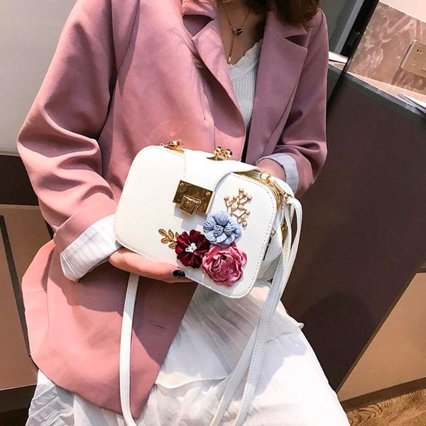 

2020 new women spring fashion chain shoulder bags flower flap layer handbags clutch ladies metal buckle crossbody messenger bag