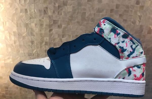 

2020 new 1s mid royal og court purple white blue with pink spots leather women men outdoor shoes shoes size 36-47