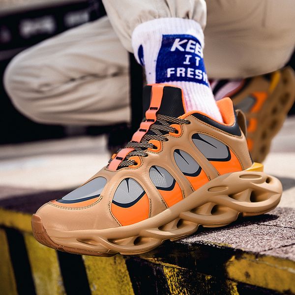 

2019 super cool mens sneakers black brown men running shoes brand sports discount shoes for men autumn popular walking sneakers
