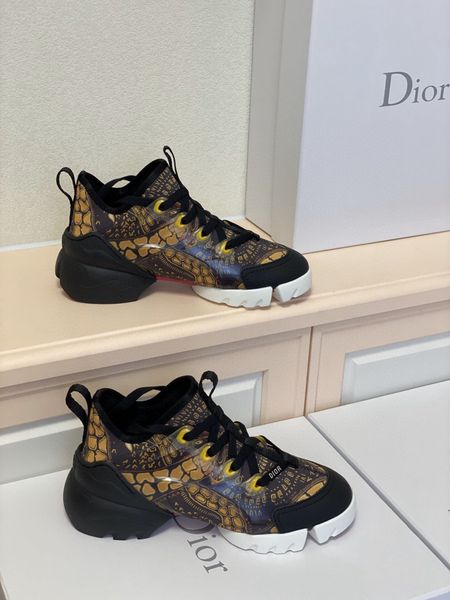 

2020 printed casual sports shoes women's elasticity increase running shoes color matching lightweight shoes leather platform light#02, Red;white