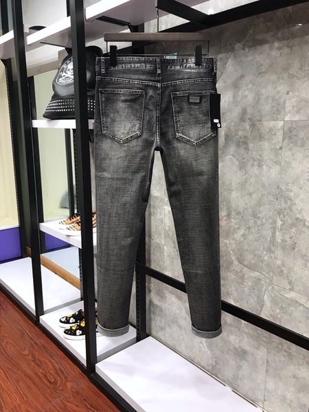 

jeans men's dark gray micro-elastic tide slim feet men's denim trousers, Blue