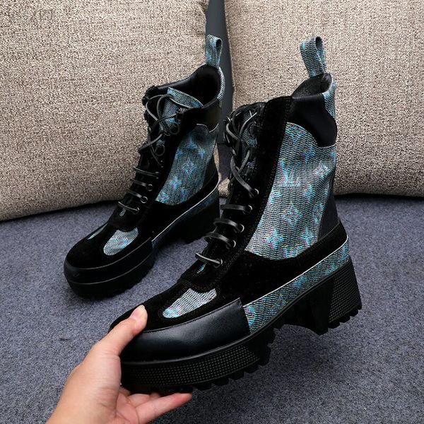 

women handsome color matching boots leather ankle boot chunky heel martin shoes print leather platform desert lace-up boot with boxs, Black