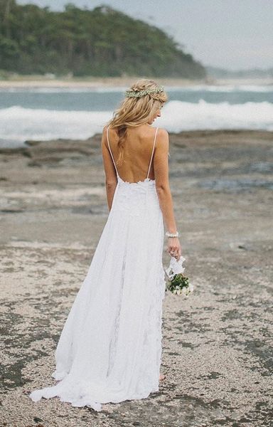 

2019 new beach wedding dresses spaghetti straps appliques low back lace wedding dress summer bohemian wedding bridal gown, White
