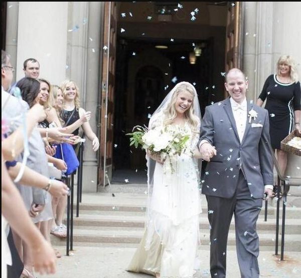 

2019 stunning summer sheer neck bohemian chiffon beach wedding dresses appliques beading backless boho beach long bridal gown, White