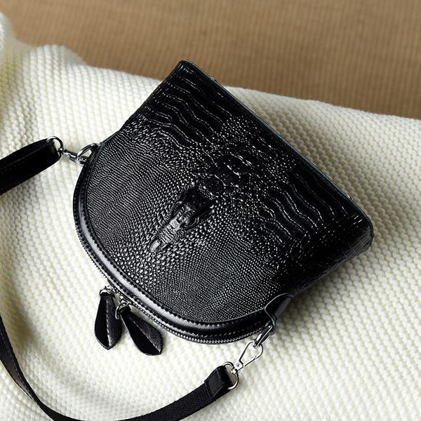 

leather cowhide women's bag 2019 new fashion single shoulder slant bag mother middle-aged shell