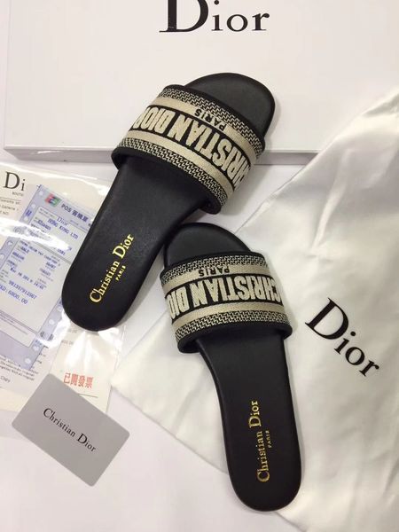 

2019 woman lipper brand andal flat hoe de igner hoe lide hoe ca ual hoe flip flop by hoe with box