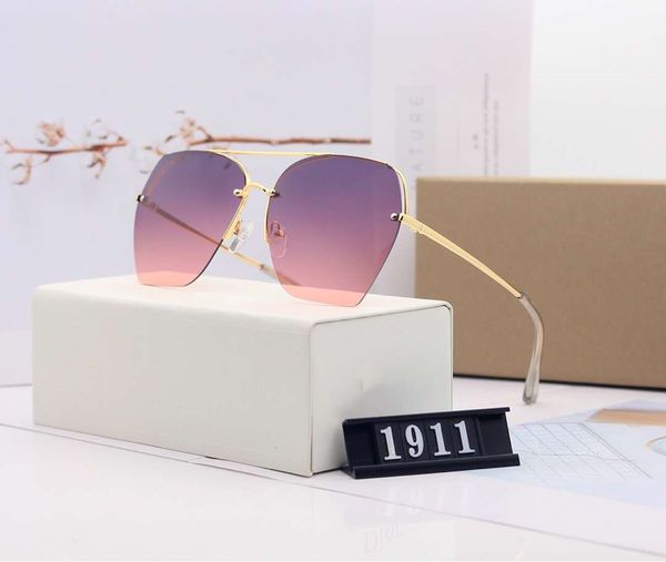 

d letter designer sunglasses for woman brand womens sunglasses uv400 1911 5 colors option come with box, White;black