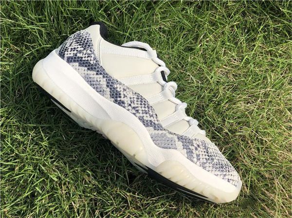 

2019 аутентичные 11 low se snakeskin white grey мужская баскетбольная обувь из настоящего углеродного волокна cd6846-002 light bone спортивн, White;red