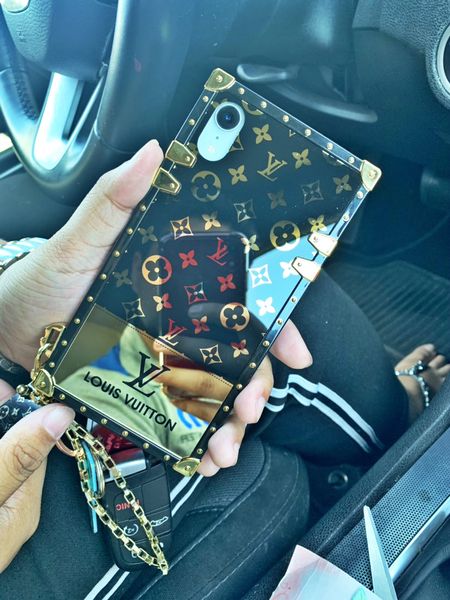 

Luxury Brand Phone Case for IphoneX XS XR XSMAX IphoneX Iphone7/8Plus Iphone7/8 Iphone6/6sP 6/6s Designer Phone Case with The Key Chain