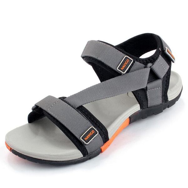 

new 2019 summer men sandals fashion hook & loop men shoes hard-wearing beach sandals black zapatos hombre